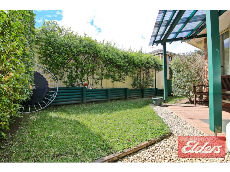 4/200 Targo Road, Girraween NSW 2145