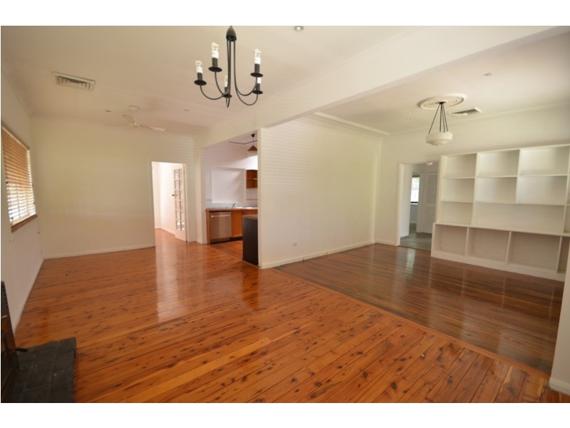 58 Oramzi Road, Girraween NSW 2145