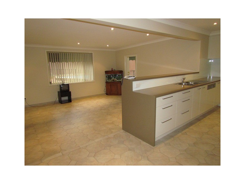 50 Lyle Street, Girraween NSW 2145