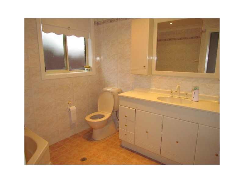 50 Lyle Street, Girraween NSW 2145