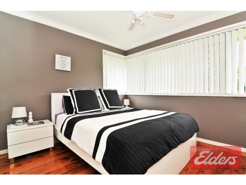 17 Grove Place, Prospect NSW 2148