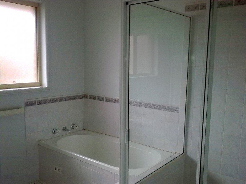 2/23 Metella Road, Toongabbie NSW 2146