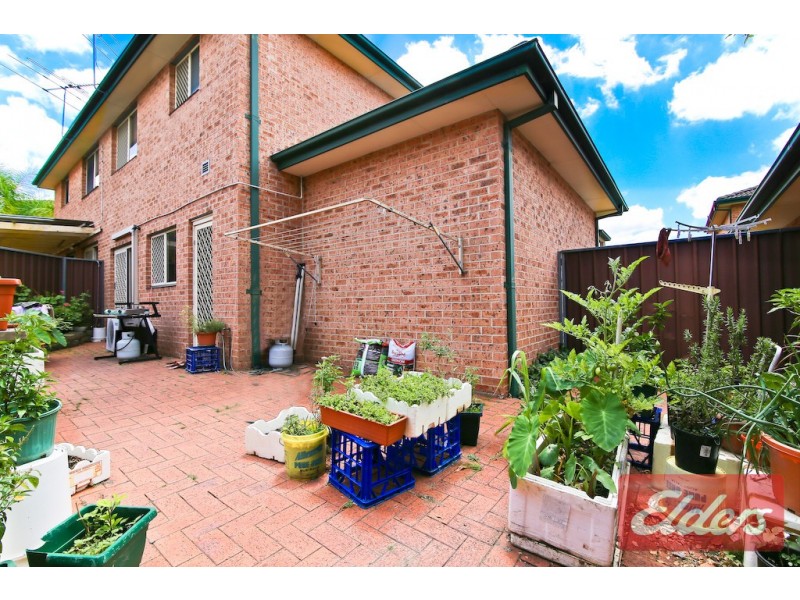 13/113 Metella Road, Toongabbie NSW 2146