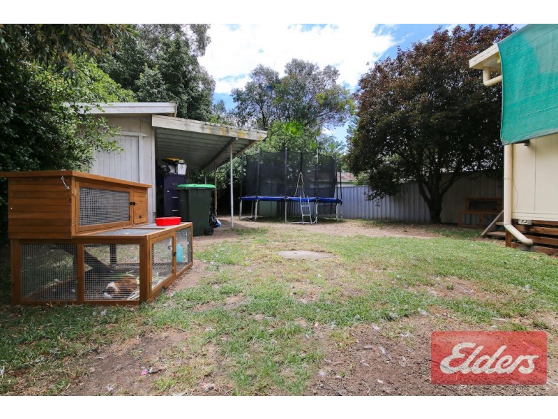 1 Edna Avenue, Toongabbie NSW 2146