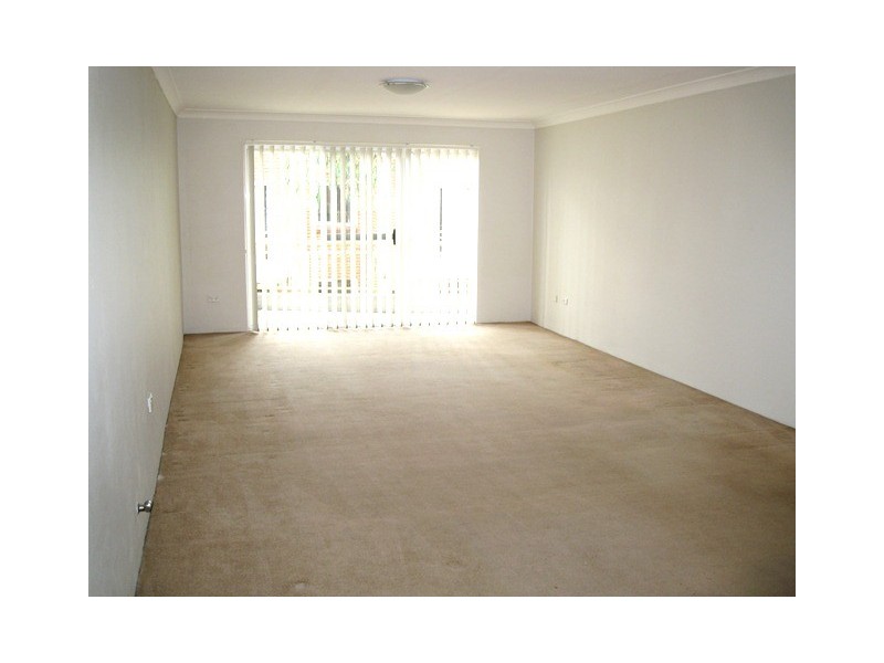 10/12-16 Toongabbie Road, Toongabbie NSW 2146