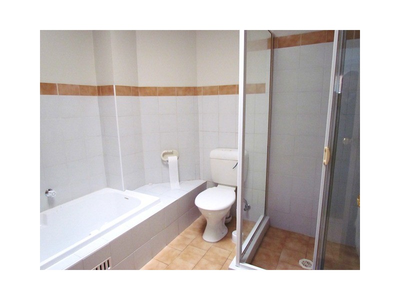 10/12-16 Toongabbie Road, Toongabbie NSW 2146