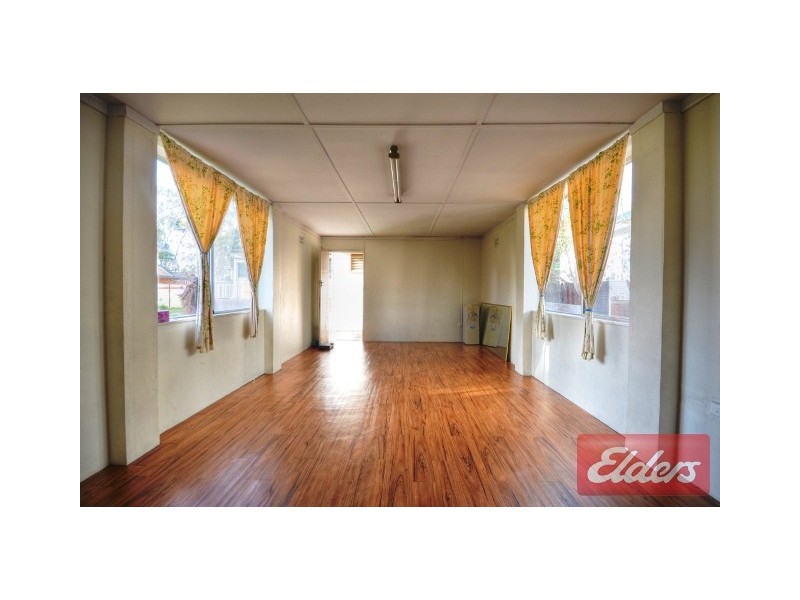 10 Bando Road, Girraween NSW 2145