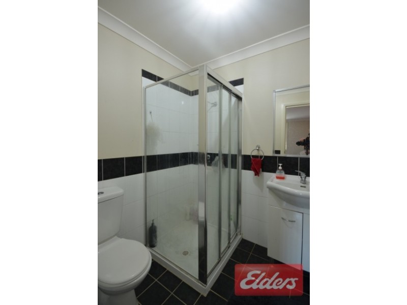 2/44 Girraween Road, Girraween NSW 2145