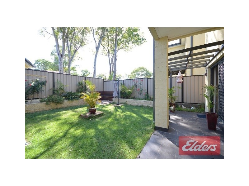 2/44 Girraween Road, Girraween NSW 2145