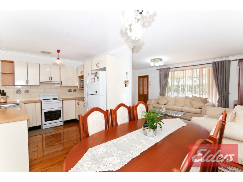 207 Toongabbie Road, Toongabbie NSW 2146