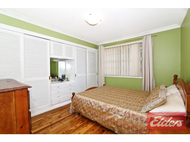 207 Toongabbie Road, Toongabbie NSW 2146