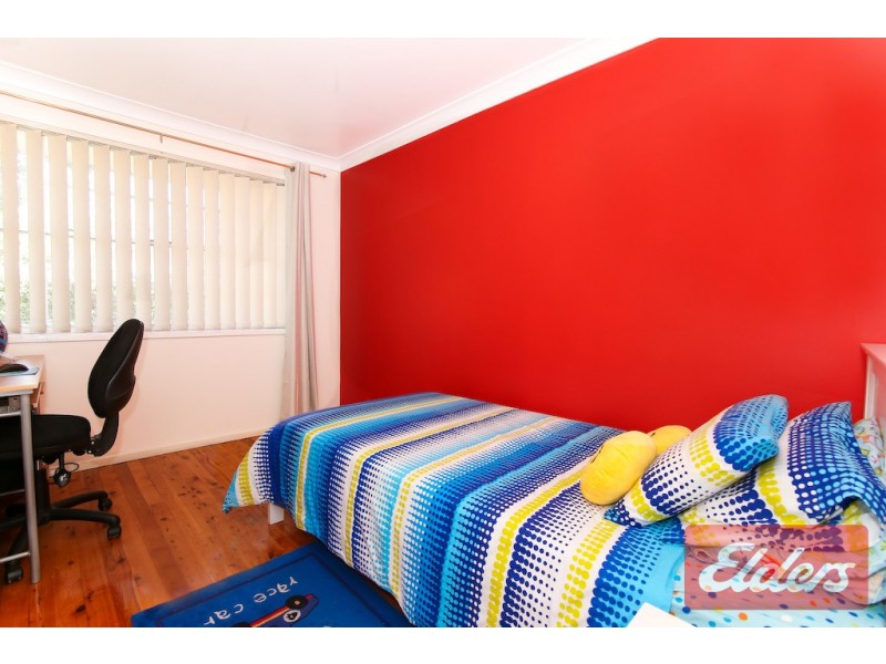 207 Toongabbie Road, Toongabbie NSW 2146