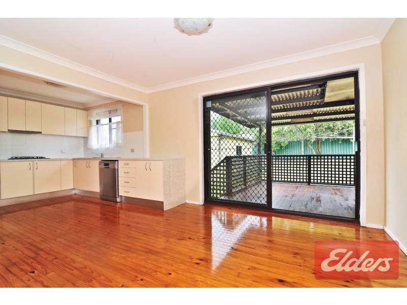 30 Orleans Crescent, Toongabbie NSW 2146