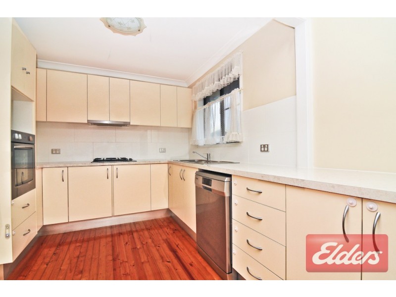 30 Orleans Crescent, Toongabbie NSW 2146