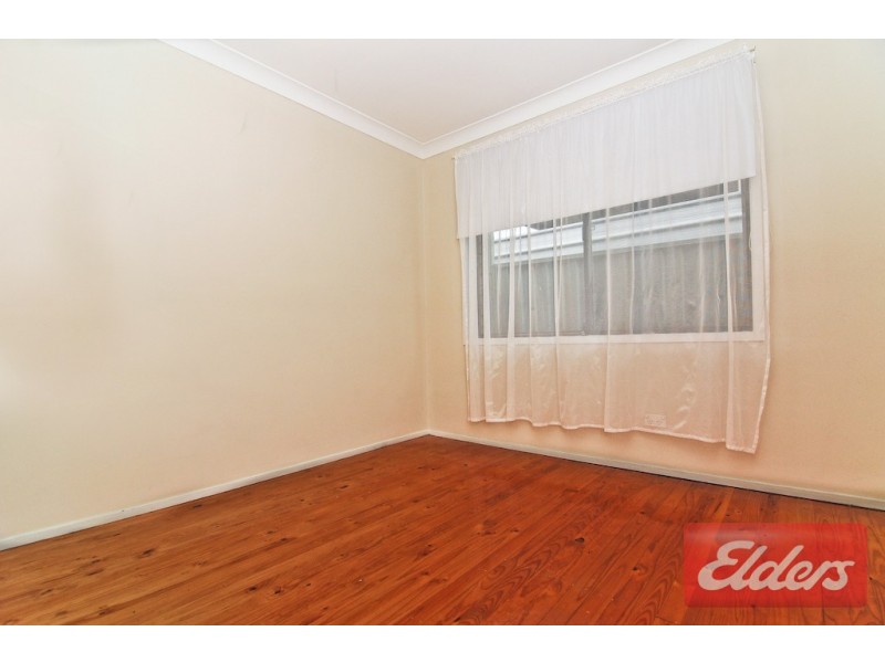 30 Orleans Crescent, Toongabbie NSW 2146