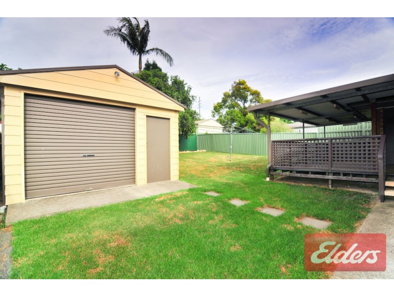 30 Orleans Crescent, Toongabbie NSW 2146