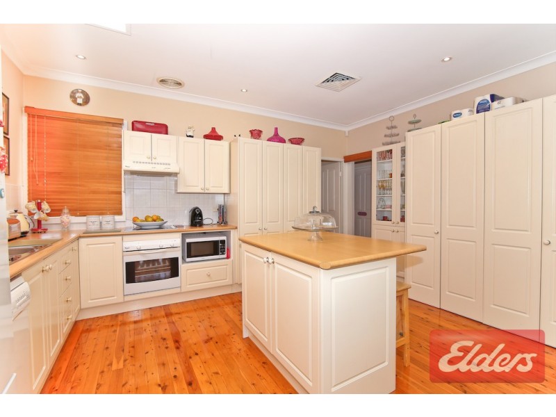 6 Kansas Place, Toongabbie NSW 2146