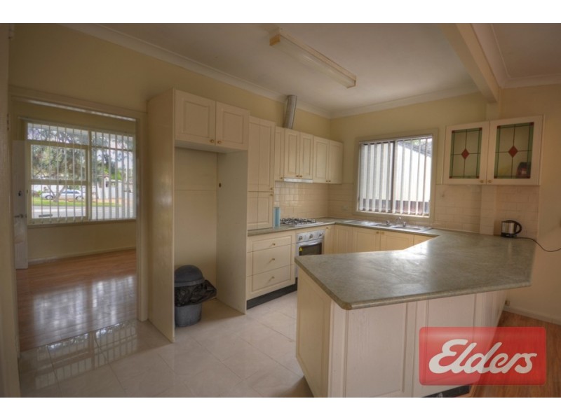 41 Fitzwilliam Road, Toongabbie NSW 2146