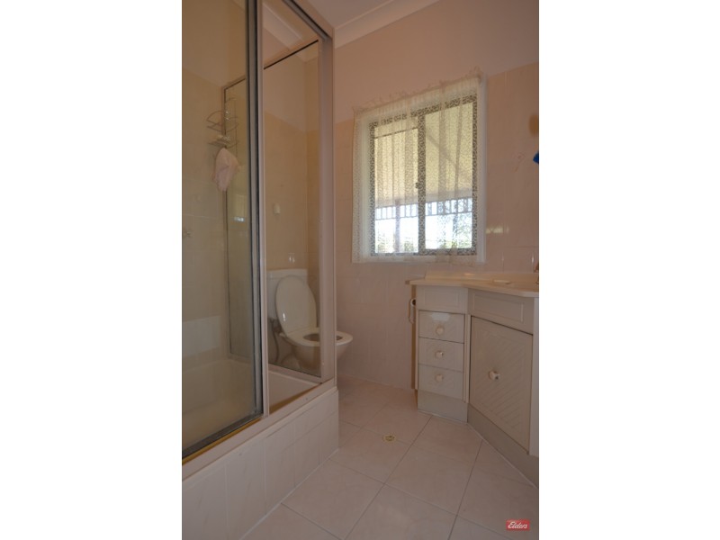 8 Illoca Place, Toongabbie NSW 2146