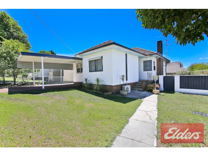 15 Binalong Road, Pendle Hill NSW 2145