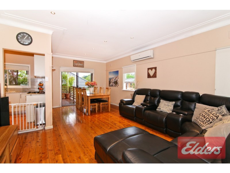 15 Binalong Road, Pendle Hill NSW 2145