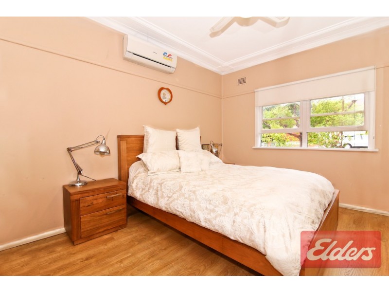 15 Binalong Road, Pendle Hill NSW 2145