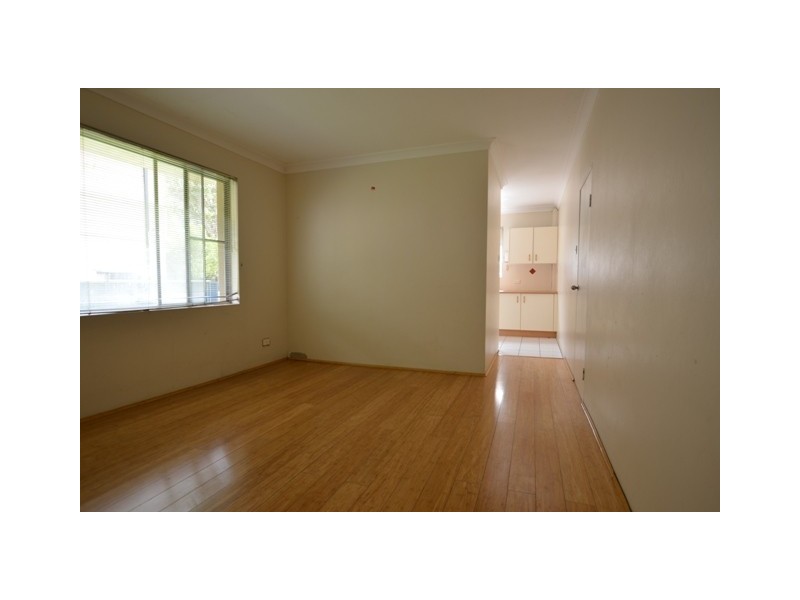 1/1 Junia Avenue, Toongabbie NSW 2146