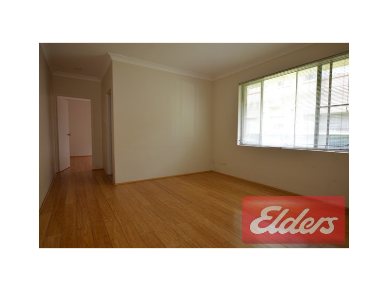 1/1 Junia Avenue, Toongabbie NSW 2146