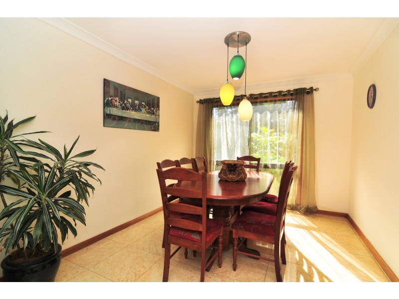 24 Austin Woodbury Place, Toongabbie NSW 2146