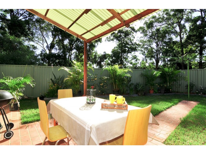 24 Austin Woodbury Place, Toongabbie NSW 2146