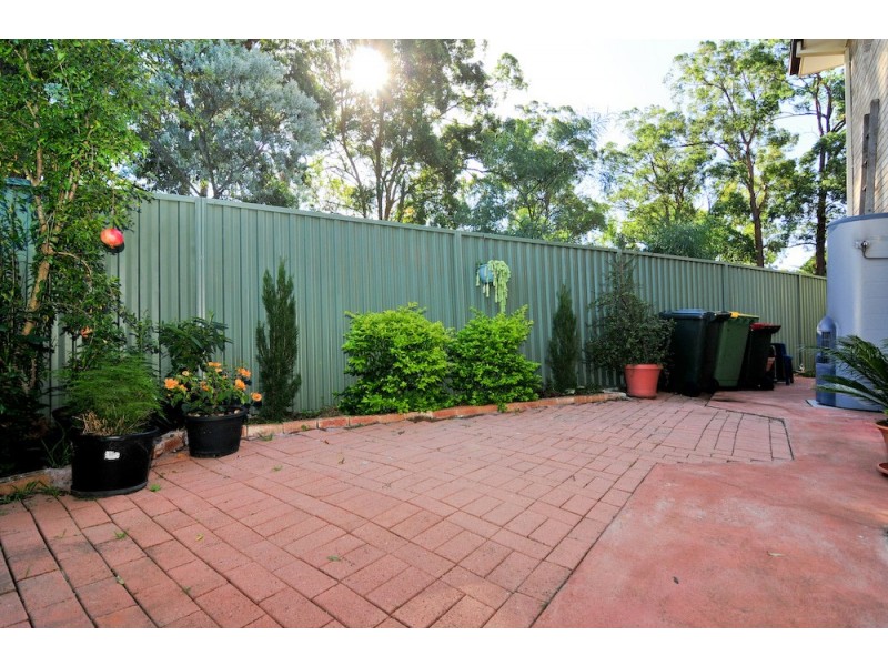 24 Austin Woodbury Place, Toongabbie NSW 2146