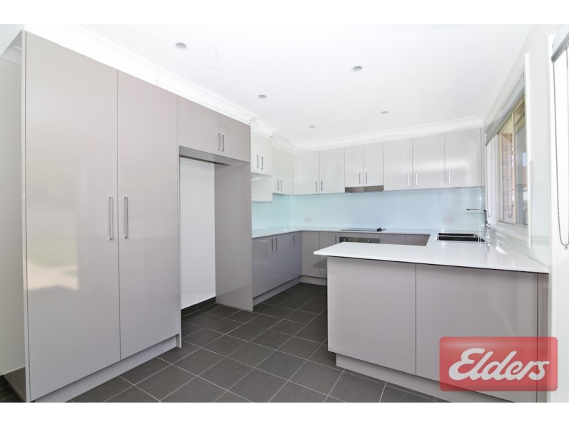 4 McKay Street, Toongabbie NSW 2146