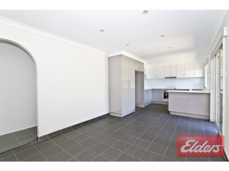 4 McKay Street, Toongabbie NSW 2146