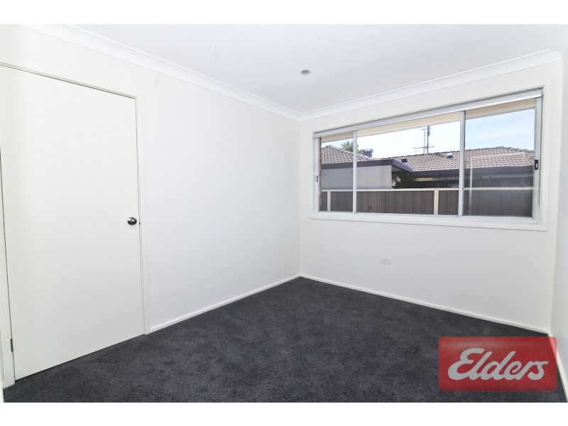 4 McKay Street, Toongabbie NSW 2146