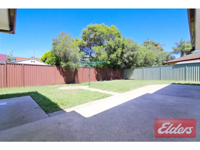 4 McKay Street, Toongabbie NSW 2146