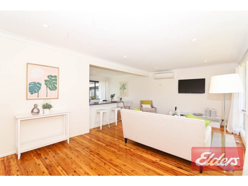 3 Greenmeadows Crescent, Toongabbie NSW 2146