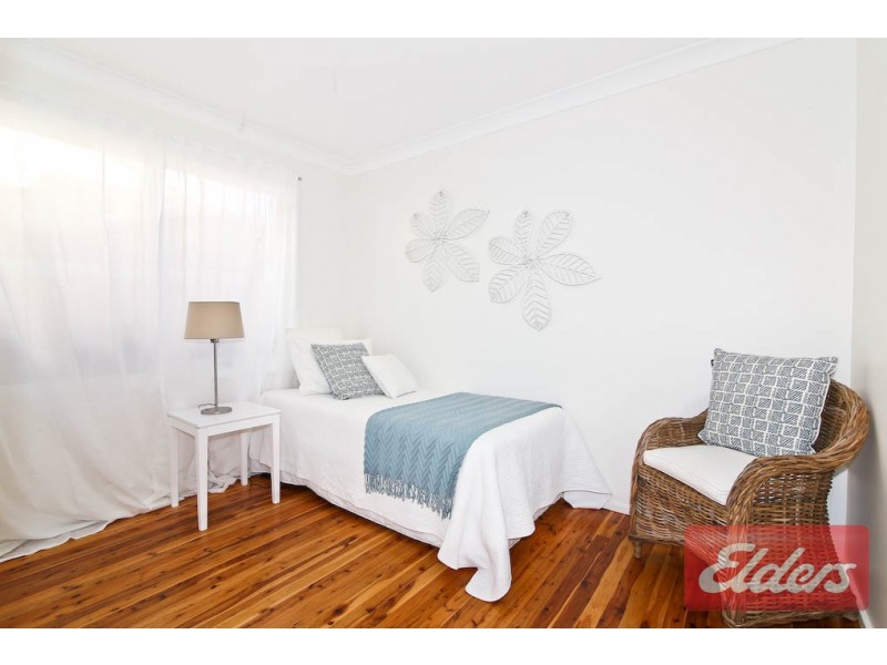 3 Greenmeadows Crescent, Toongabbie NSW 2146