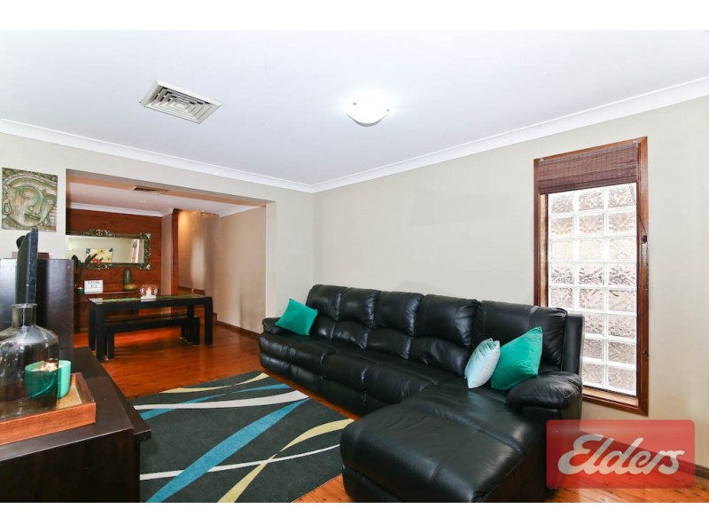 49 Greenmeadows Crescent, Toongabbie NSW 2146