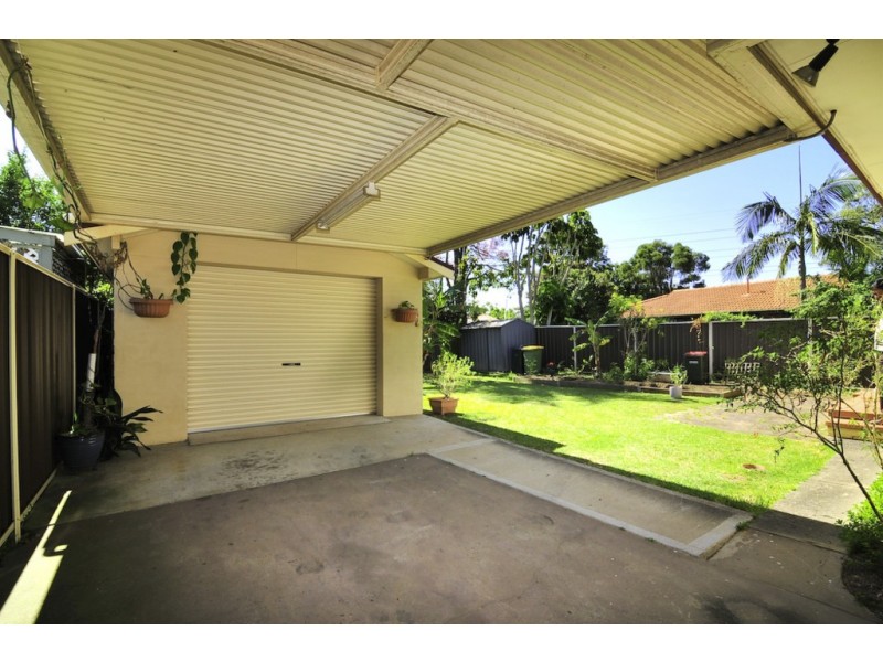 38 Vianney Crescent, Toongabbie NSW 2146