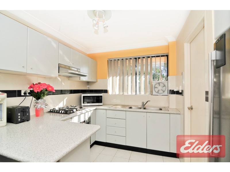 6/240-242 Targo Road, Toongabbie NSW 2146