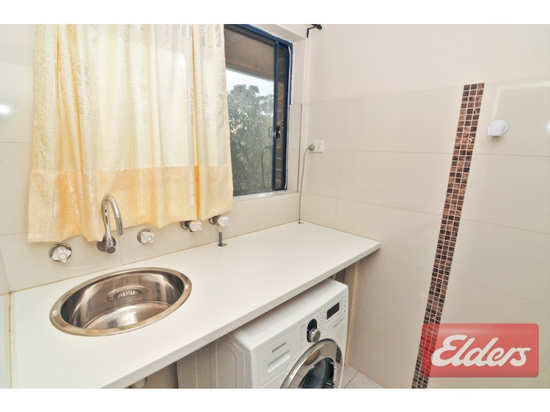 6/240-242 Targo Road, Toongabbie NSW 2146