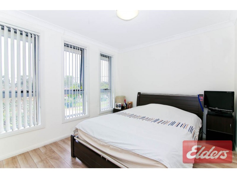 8 Ellam Drive, Seven Hills NSW 2147