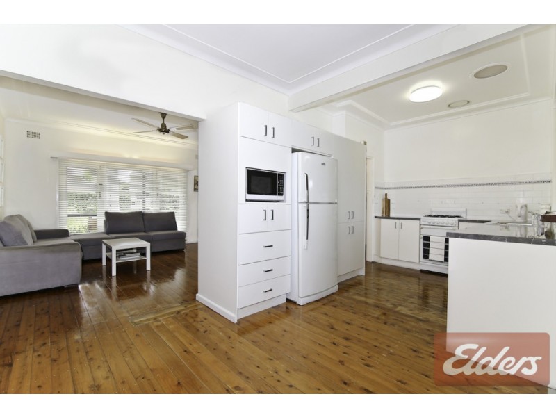 19 Highland Avenue, Toongabbie NSW 2146