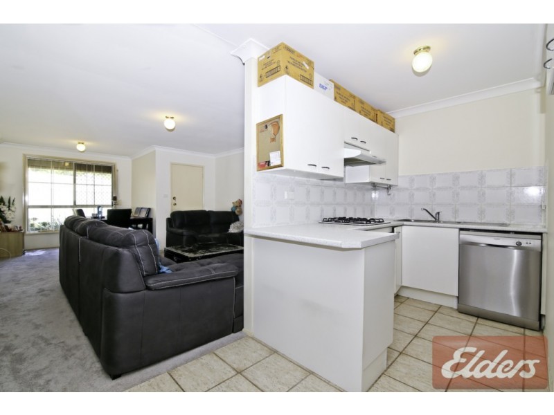 4/44 Ballandella Road, Toongabbie NSW 2146