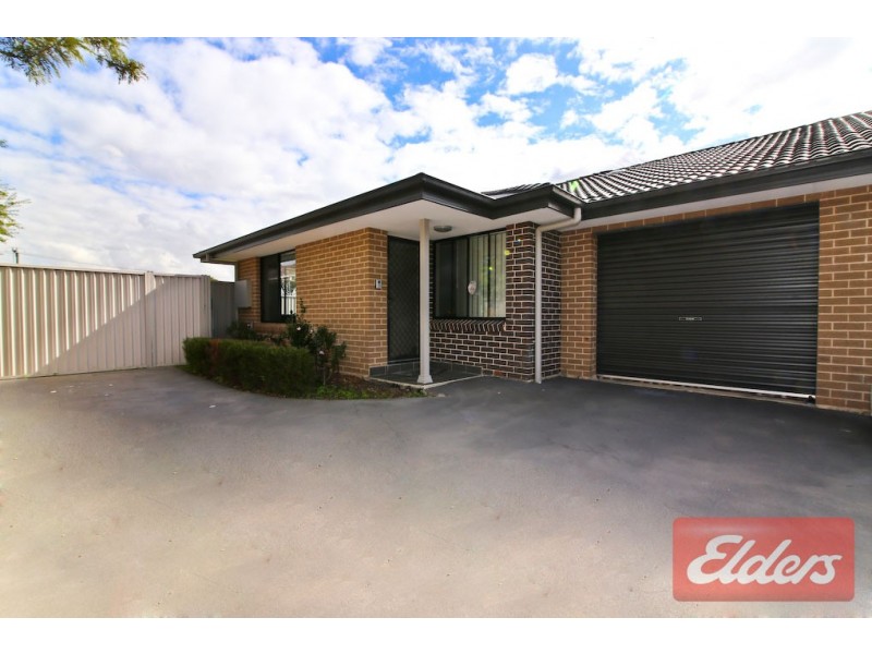 14 Carinya Road, Girraween NSW 2145