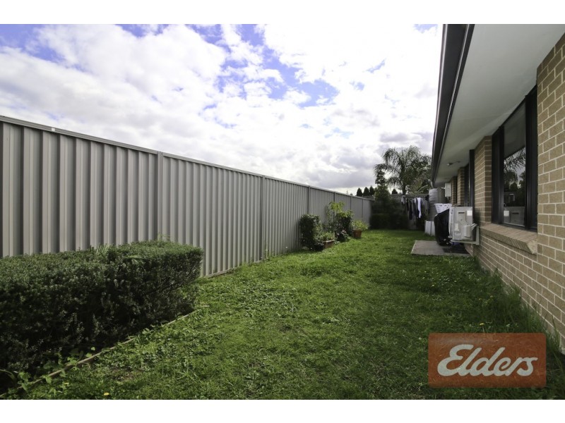 14 Carinya Road, Girraween NSW 2145