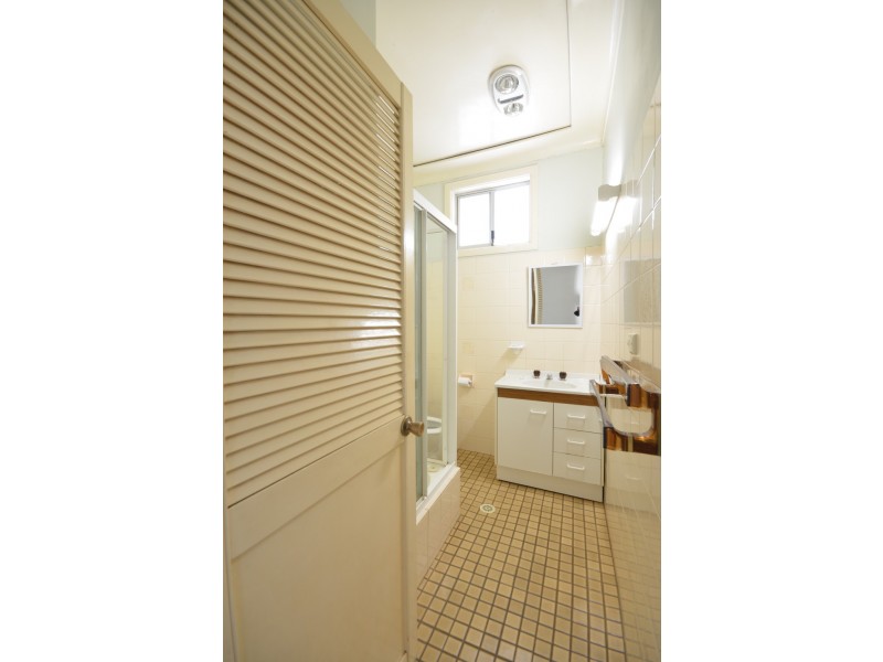 17 Peachtree Avenue, Constitution Hill NSW 2145