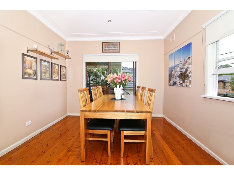 15 Binalong Road, Pendle Hill NSW 2145