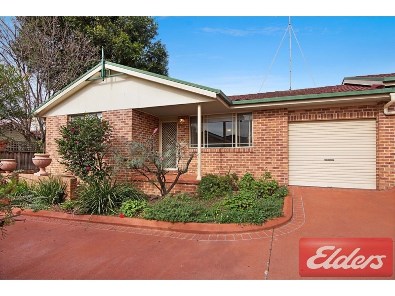 2/156A Targo Road, Girraween NSW 2145