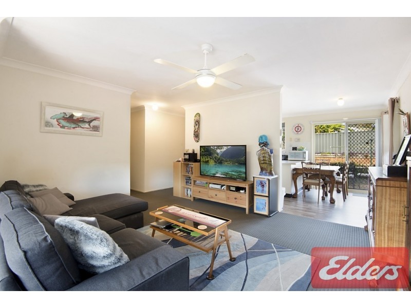 2/156A Targo Road, Girraween NSW 2145